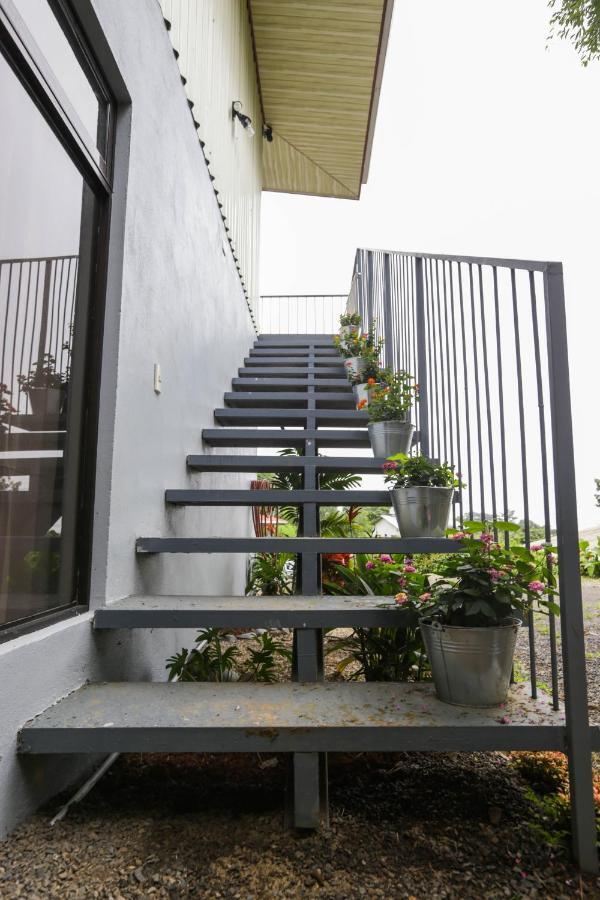 Apartamento Lantana ,Monteverde Con Aire Acondicionado Y Lavanderia Exterior photo